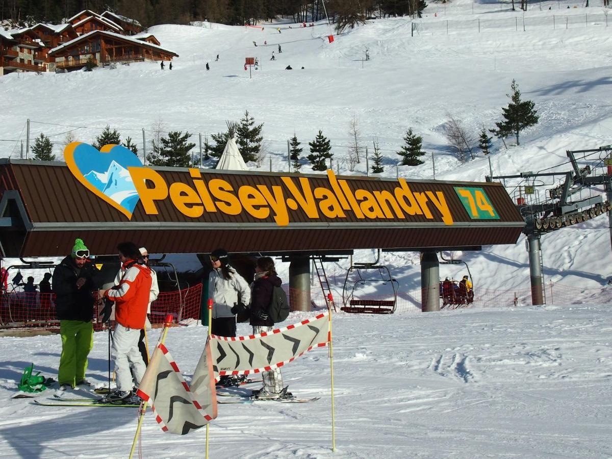 Charming Chalet With View On Mont Blanc Peisey-Nancroix Eksteriør billede